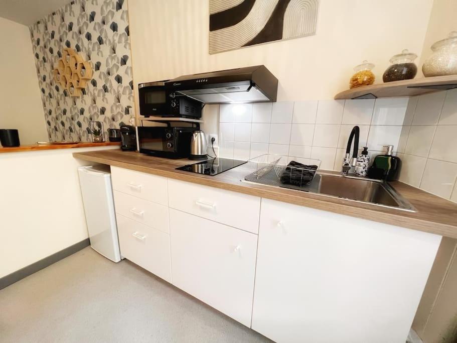Studio Charmant Hyper Centre Коньяк Экстерьер фото